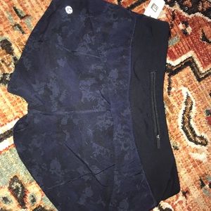 Lululemon speed up shorts size 4